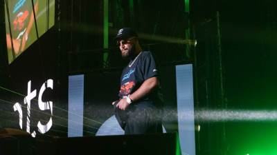  Nući objavio fotografiju iz bolnice 