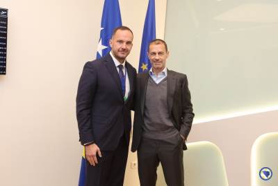  Aleksander Čeferin stigao u BiH, dočekao ga Vico Zeljković 