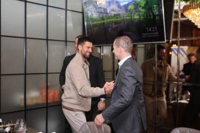  Novak Đoković na ručku sa Čeferinom i Zeljkovićem 