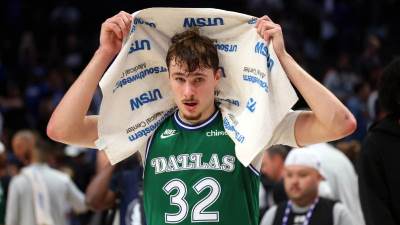  Kuper Fleg  ubacio 51 poen u porazu Dalasa od Orlanda 