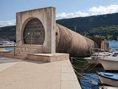  Podvodni tunel za 30 autobusa postaje nova turistička atrakcija 