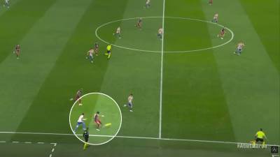  Atletiko Barselona potez Lamina Jamala  