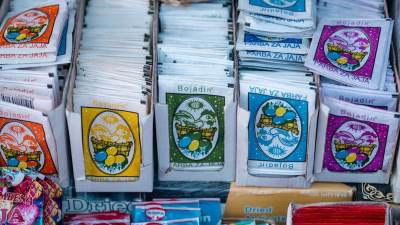  Šta znači oznaka E na kesici boje za farbanje jaja? 