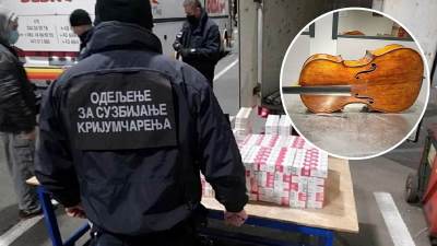  Putnik na aerodromu "Nikola Tesla" pokušao da prošvercuje dva violončela 
