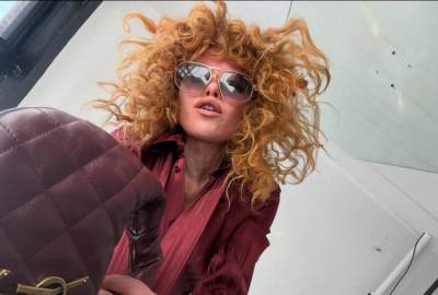  natašu lion izbacili iz aviona 