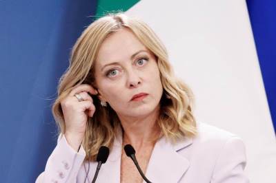  Italija prekida vojnu saradnju s izraelom 