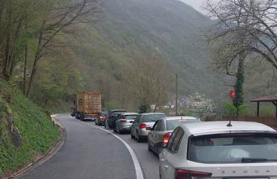  Saobraćajni kolaps na ulazu u Banjaluku: Udes zaustavio vozila u obje trake 