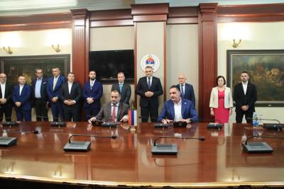  Vlada Republike Srpske i kompanija "Konvar" iz Srbije potpisale su ugovor o izgradnji gasovoda 