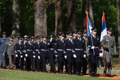 Građani pristižu da se poklone jasenovačkim stradalnicima 