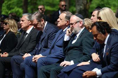  Dan sjećanja na žrtve zločina u NDH: Položeni vijenci i služen parastos u Donjoj Gradini (FOTO) 