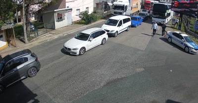  Pojačan intenzitet saobraćaja na više graničnih prelaza 