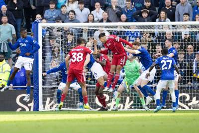  Liverpul pobijedio Everton golom u 100. minutu 