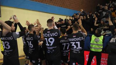  rk partizan doveo dva igraca metaloplastike 