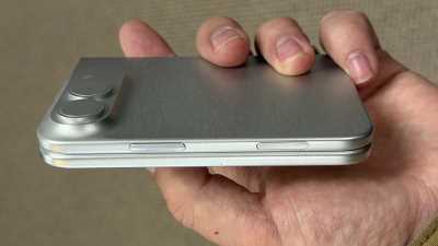  Prvi savitljivi iPhone stiže na vrijeme 