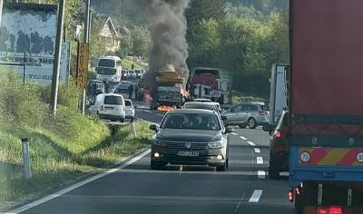  Zapalio se kamion-dizalica kod Tuzle 