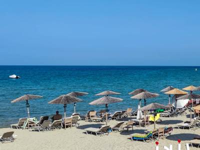  Zabrane gradnji na Grčkim plažama 