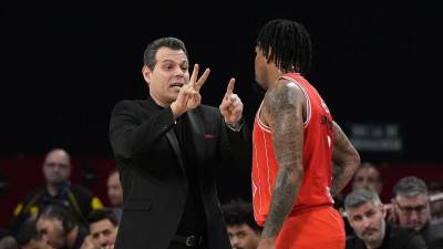  hapoel ponudio ugovor krisu dzounsu 