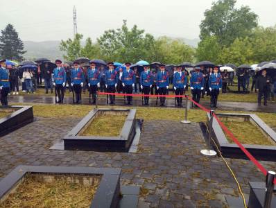  Sahranjen Boban Kusturić 