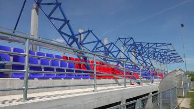  Urušili se nosači nadstrešnice na stadionu u Brčkom 