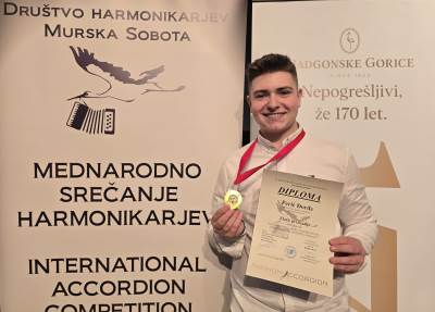  Đorđe Perić pobjednik 20. međunarodnog festivala u Sloveniji 