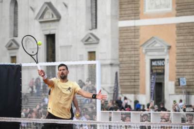  Novak Đoković trenirao u Atini sa Ti Džej Šortsom 
