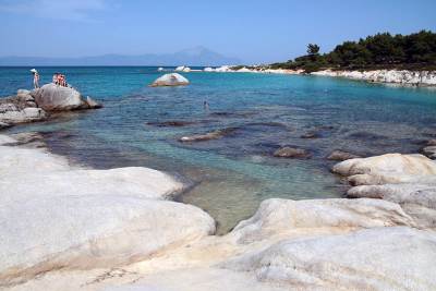  Ustaški graffiti i uvredljive poruke na plaži kod Zadra 