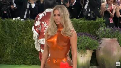  Kim Kardašijan i Luis Hamilton 
