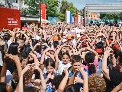  Otvorena 16. sezona Sportskih igara mladih BiH: Plamen prijateljstva zapaljen u Brčkom 