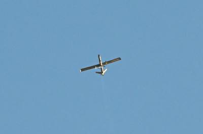  dron 