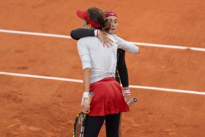  Aleksandra Krunić poražena u finalu Rolan Garosa  