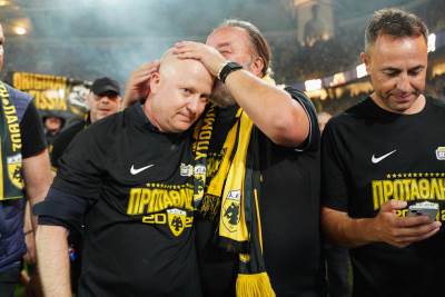  Marko Nikolić dobio novi ugovor u AEK-u 