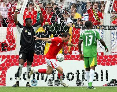  Ričard Forson jedini igrač koji je igrao šestu ligu i igrao na Mundijalu 