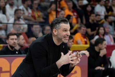  Bešiktaš pobijedio Fenerbahče u finalnoj seriji 