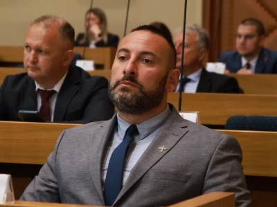  Milan Savanović 