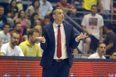  Dejan Radonjić o porazu Crvene zvezde Telekom u Zagrebu. 