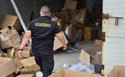  Zaplijenjene naočare i obuća bez porijekla vrijedni preko 250.000 KM 