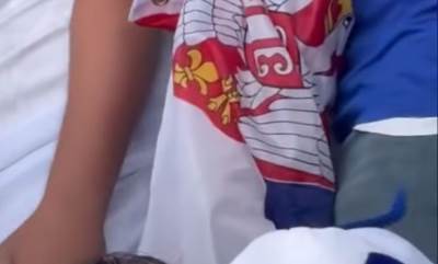  Navijači "zmajeva" oteli zastavu Srbije (VIDEO) 