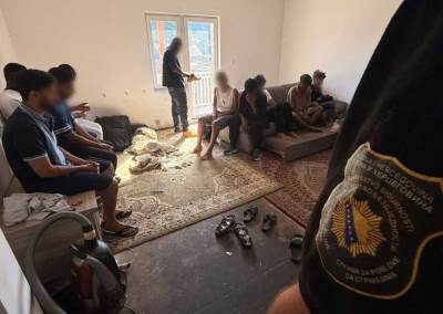  Otkriven ilegalni smještaj sa 19 migranata u Sarajevu 