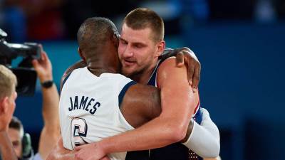  Lebron Džejms u Denveru 