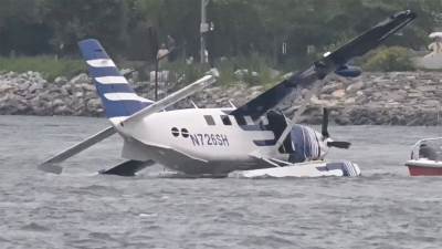 Avion sletio u rijeku u Njujorku 
