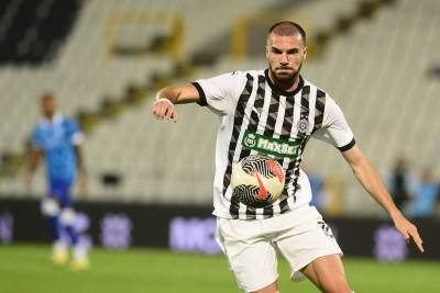  Nihad Mujakić napustio Partizan otišao u Karabag 