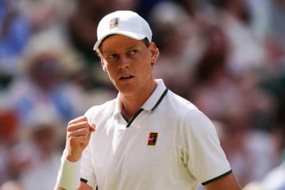  Federer 2003, pa Siner 2026: Nestvaran rekord Italijana, ušao u istoriju Vimbldona 