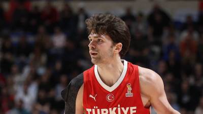  Tarik Biberović otišao iz Fenerbahčea u Dalas 