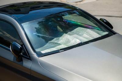  Kako staviti zaštitnu foliju od sunca na auto 