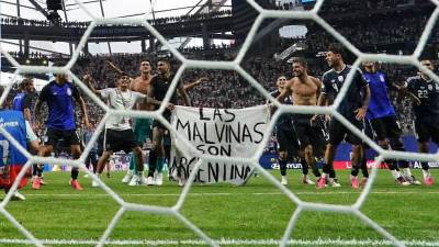  Predsjednik Argentine vratićemo Malvine od Engleske 