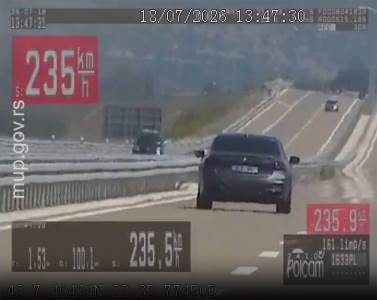  Državljanin Iraka (40) divljao na auto-putu kod Pirota 