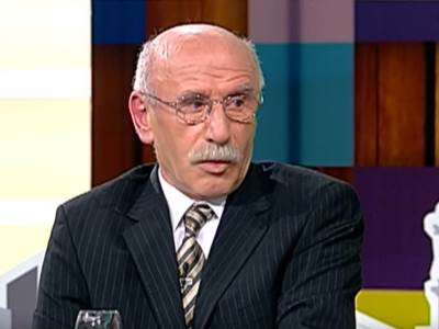 Boro Stjepanović o politici, tugama i gubitku psa 