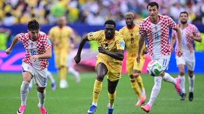  derik lukasen potpisao za crvenu zvezdu  