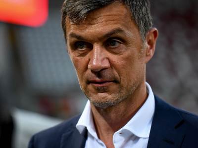  Paolo Maldini 