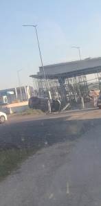  Automobil završio na krovu u Trnu 